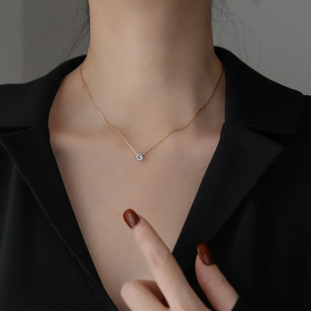 Moissanite Necklace Cléa